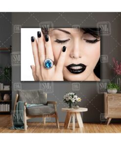 تابلو ناخن آرایش آبی دکوری آرایشگاه سالن زنانه حلقه زده مشکی برند SML TABLO کد 1720380073