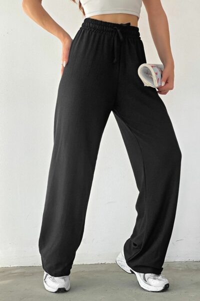 فصلی جیب دار کمر کشی پاچه گشاد شلوار مشکی زنانه برند trendalisse کد 1720266196