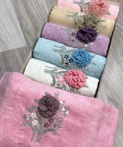 حوله ست آشپزخانه جعبه‎دار گلدار مخملی قلاب دوزی شده سه بعدی برند AYHANHOME کد 1720813392