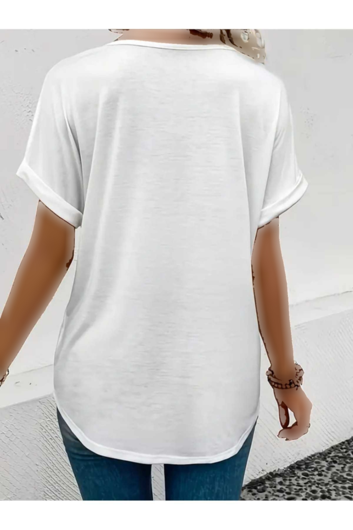 تیشرت گشاد یقه هفت چاپی زنانه برند mercoledi کد 1720530192