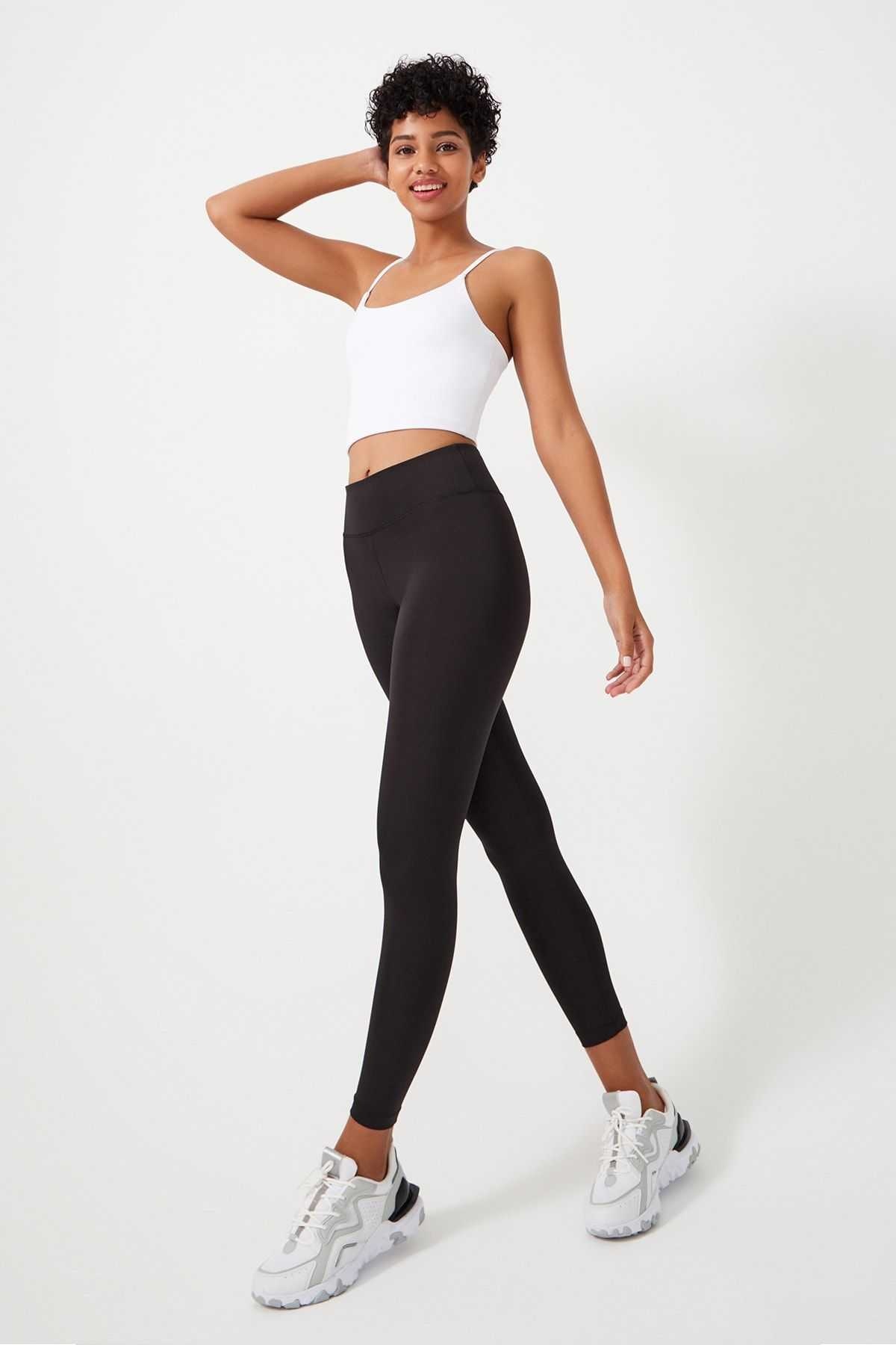 سوتین اسپرت پشتیبانی سبک سفید تسمه ها بنددار زنانه برند LOS OJOS کد 1720025480