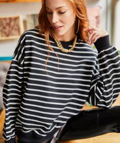 سوییشرت نرم بافتنی ساده راه‎راه سفید مشکی زنانه برند Olalook کد 1729483893