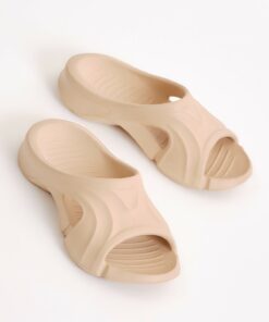 دمپایی ایوا پاشنه کلفت طرح‎دار بژ برند Tonny Black کد 1731000865