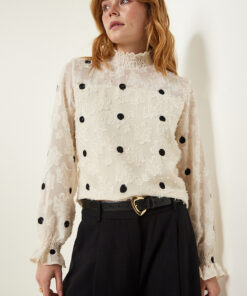 بلوز کرم بافته شده خالدار برند Happiness İstanbul کد 1735980674