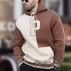 سوییشرت کلاهدار چاپی رنگ مردانه قهوه‎ای برند Madmext کد 1737304110