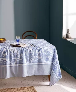 آبی رومیزی نوئل 160x200cm برند Madame Coco کد 1738586550