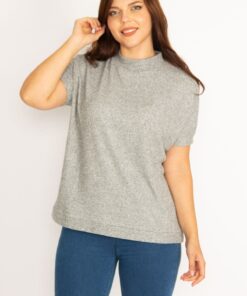 بلوز طوسی بزرگ زنانه با یقه صاف و پارچه کشی. کد 1742312470