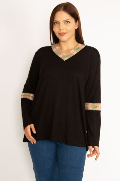 بلوز زنانه مشکی با جزئیات گیپور بزرگ سایز 65n34647 کد 1742308328