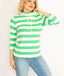 بلوز راهراه سبز با یقه دکمهدار برای خانمها در سایز بزرگ 65n34689 کد 1742181784