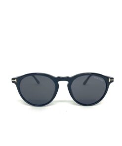 به نظر میرسد این یک مدل عینک برند تام فورد باشد. مشخصات Tf 904 01a 50 G به شماره یا کد خاصی اشاره دارد که مربوط به طراحی، رنگ و اندازه عینک است. اگر نیاز به اطلاعات بیشتری دارید، لطفا بفرمایید. کد 1741839073