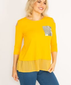 دامن شفاف زرد با جزئیات سنگی و طراحی یقه کافتی برای سایز بزرگ بانوان. کد 1742312472