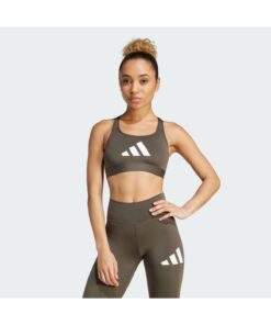 به نظر می‌رسد متنی که ارائه داده‌اید مرتبط با نام‌ها یا عبارات خاصی باشد که ترجمه مشخصی ندارند. اگر توضیحات بیشتری ارائه دهید، ممکن است بتوانم بهتر کمک کنم. آیا این عبارات به موضوع خاصی اشاره دارند؟ کد 1741193286