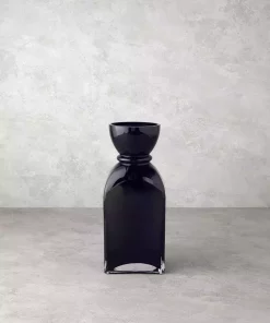 گلدان شیشه ای مشکی یهنی برند English Home کد 1740995465