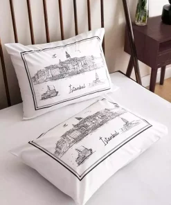 بالشت و رویه بافته شده چاپی استانبول 50x70cm برند LC Waikiki کد 1740976929