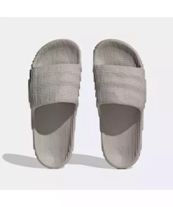 دمپایی 22 بژ برند adidas کد 1745037071