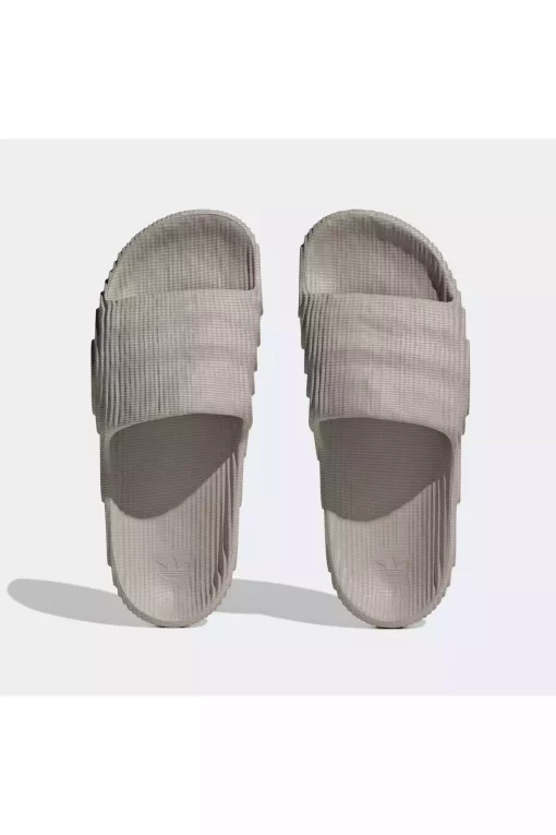 دمپایی 22 بژ برند adidas کد 1745037071
