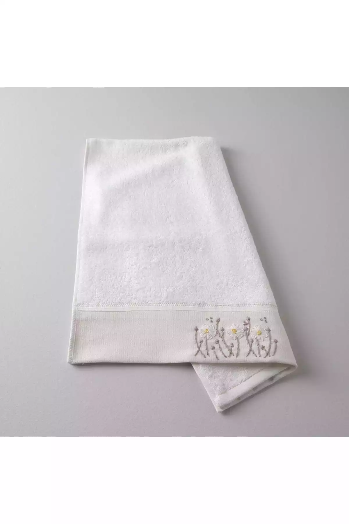 حوله صورت بامبو شیری 50x85cm برند Linens کد 1748484625