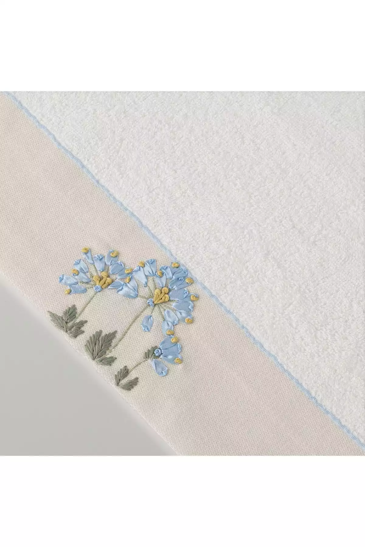 حوله صورت بامبو سفید 50x85cm برند Linens کد 1748490072