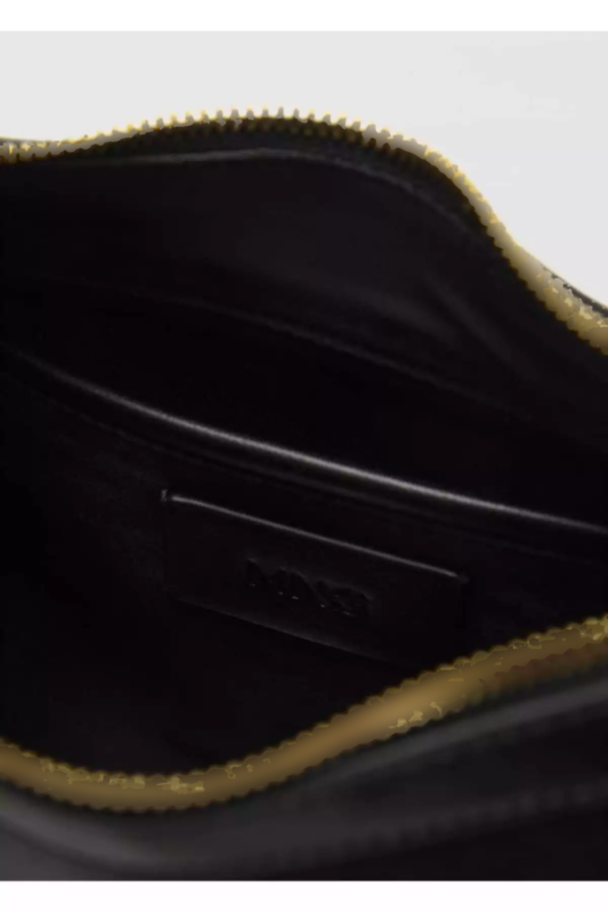 کیف دوشی کوچک زیگ زاگ برند MANGO کد 1749925264