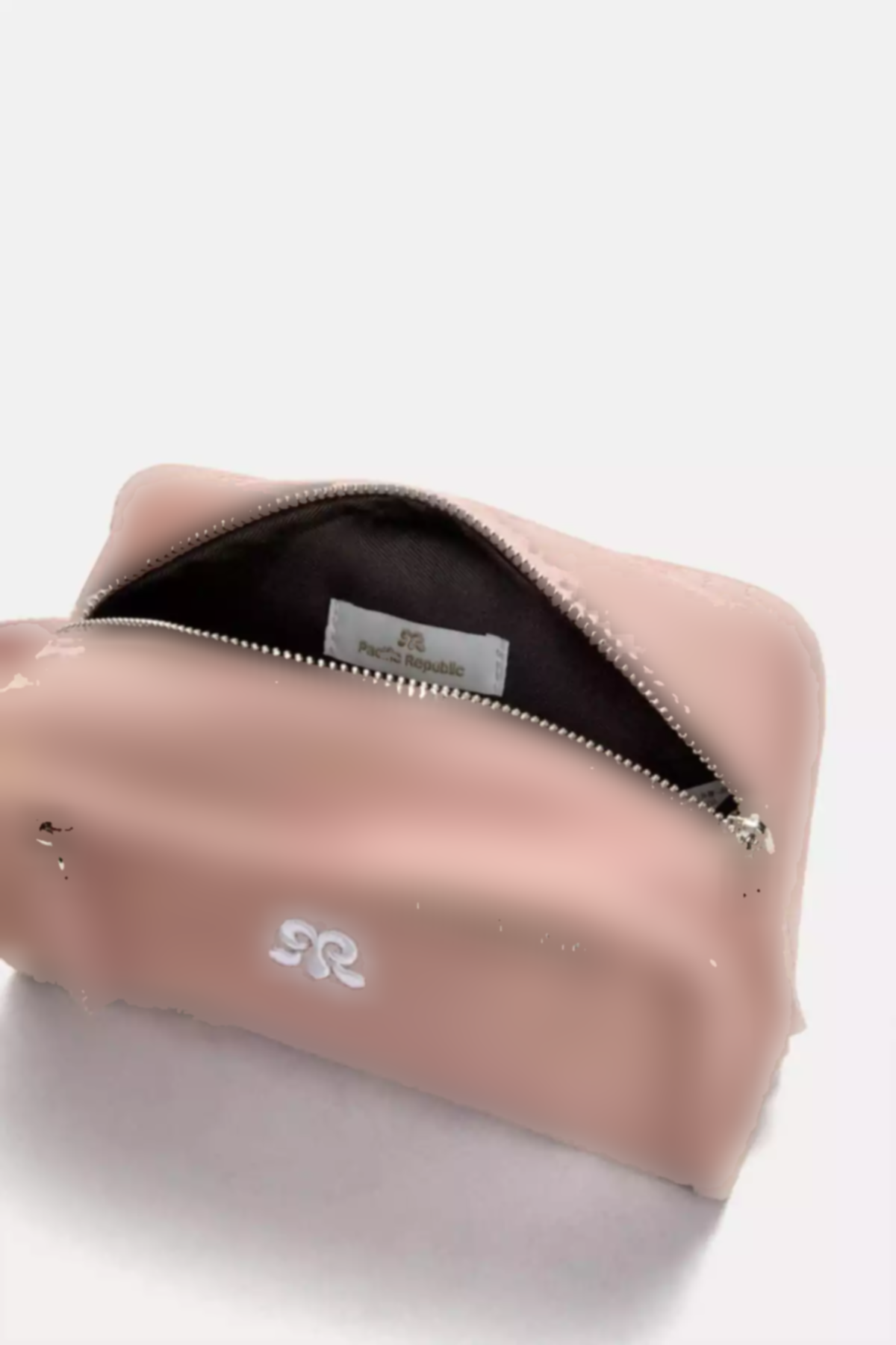 کیف لوازم آرایش برند Pull & Bear کد 1749440948