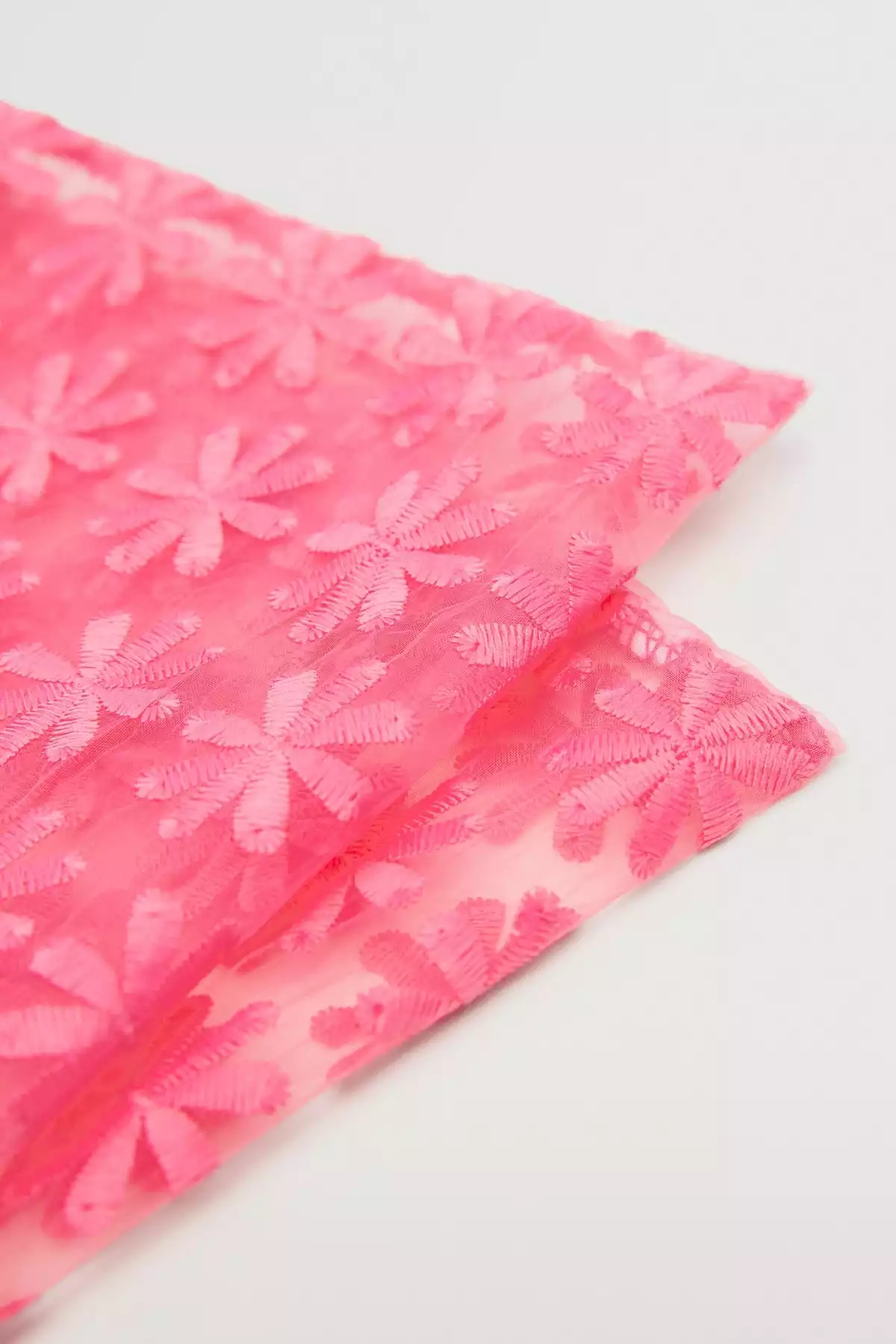 کیف دوشی صورتی زنانه برند MANGO کد 1749925269