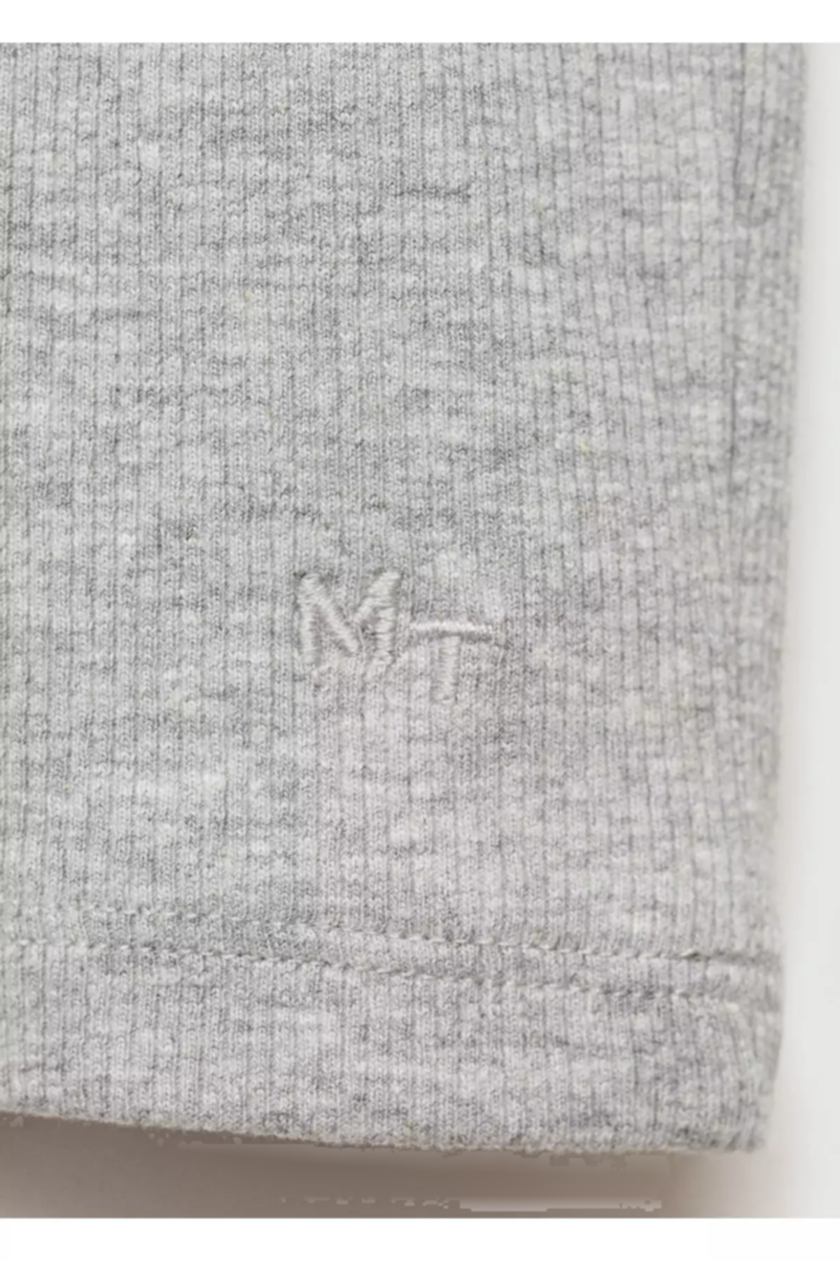 تیشرت فلزی طوسی دخترانه برند MANGO کد 1749867729