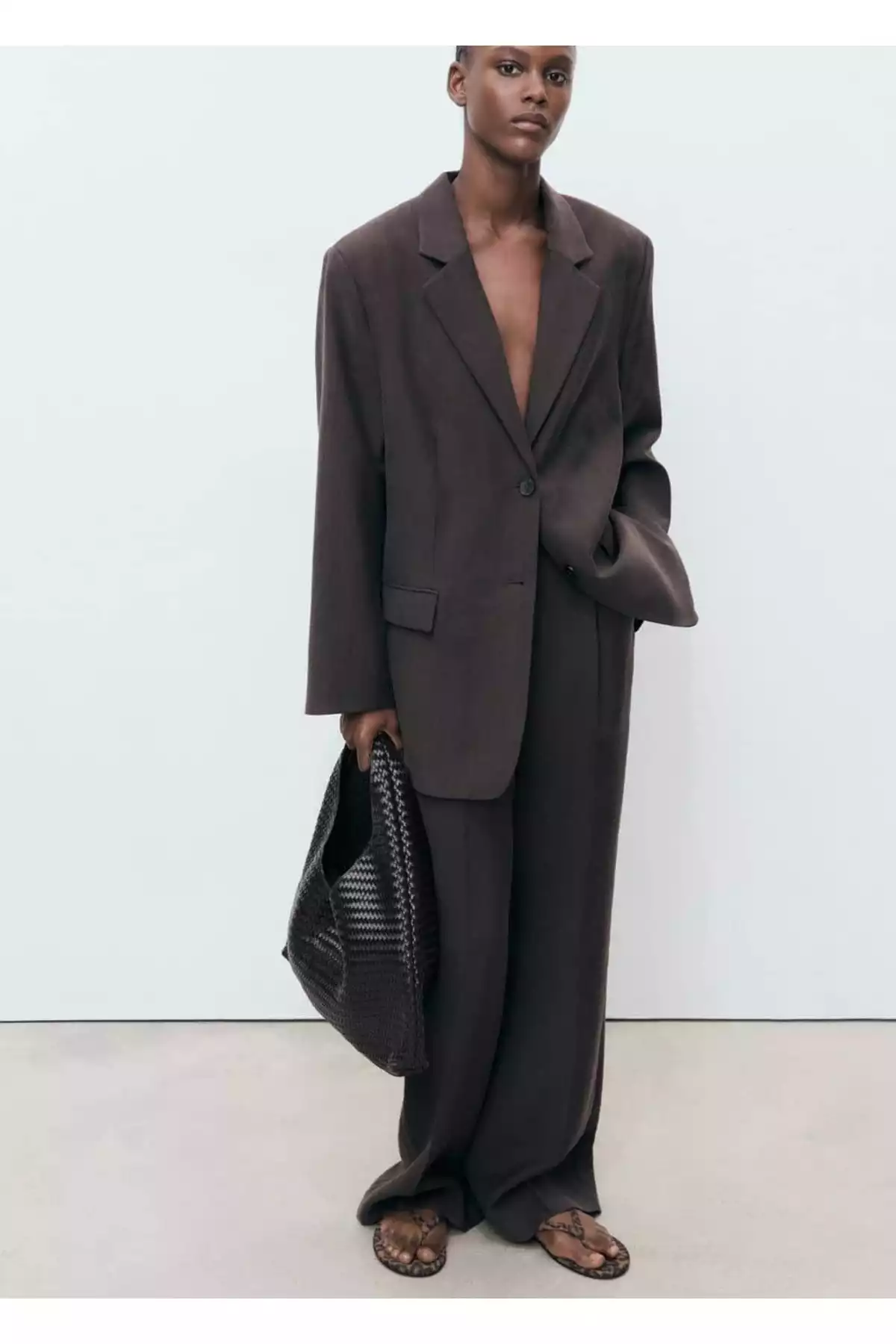 صندل طرح پلنگی برند MANGO کد 1753266662