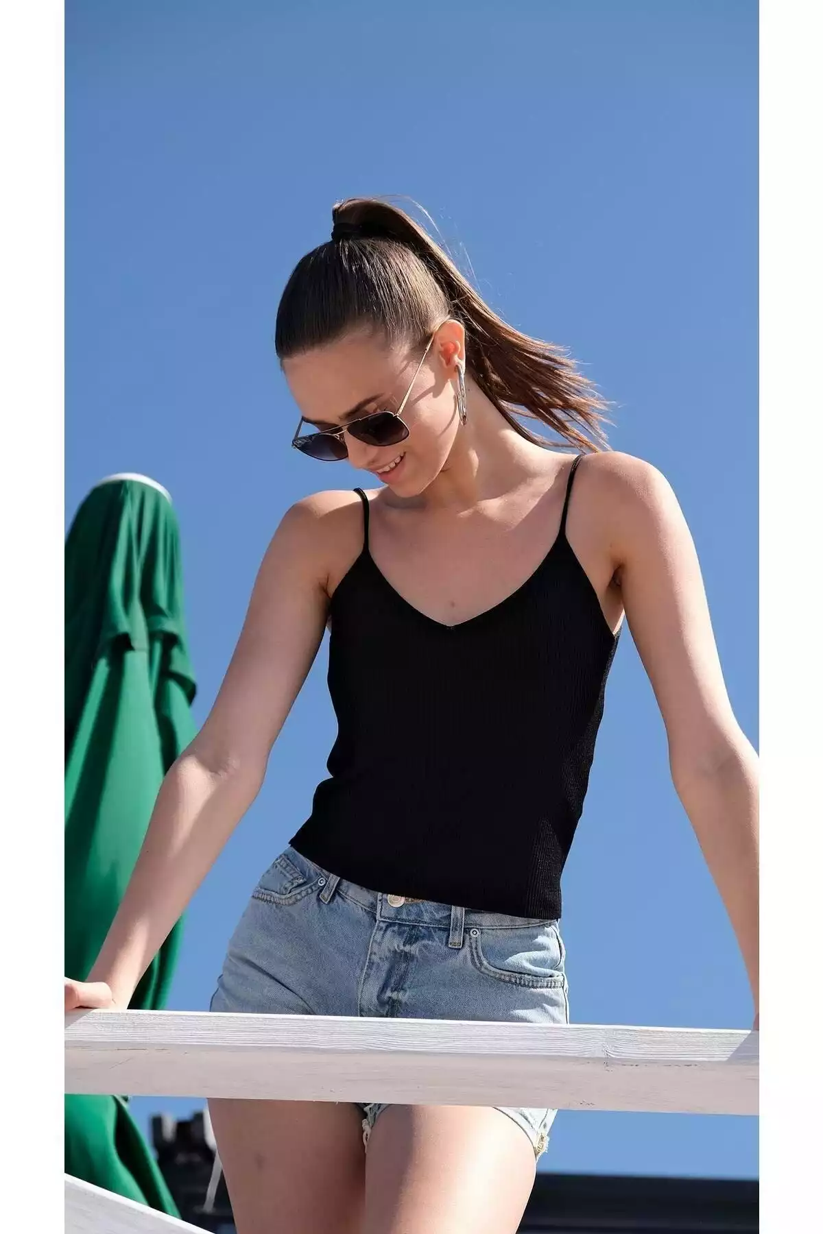 ورزشی بافتنی بنددار مشکی زنانه برند CHUBA کد 1753695671