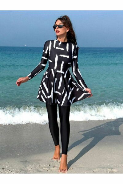 ماهی‌گیری پوشیده با شلوار نیمه‌باز. کد 1753529590