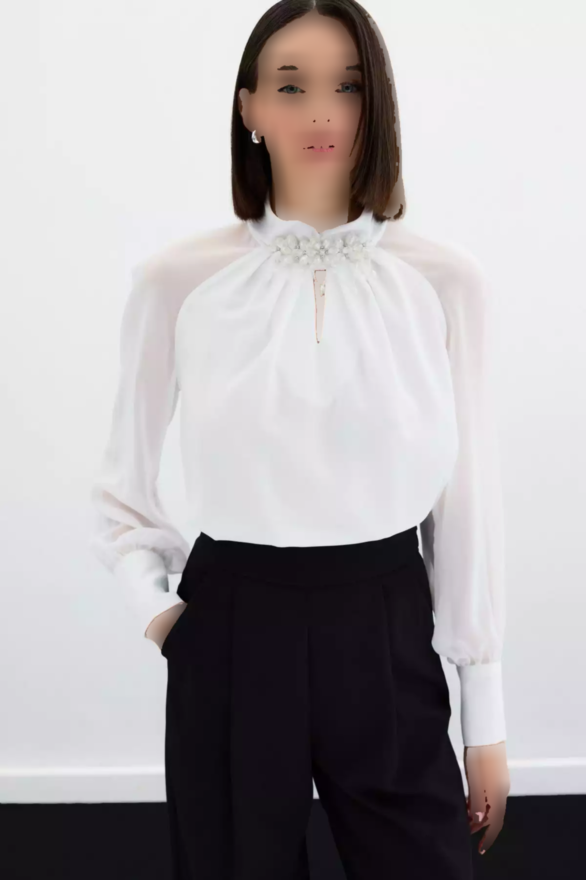 بلوز اکسسوار دار یقه شیری برند Sateen کد 1753346523