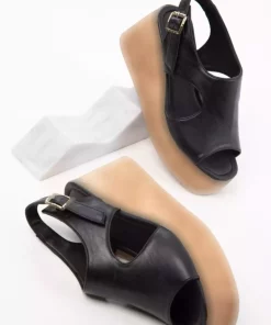 کفش لژ دار زنانه مشکی برند SOHO کد 1753869129