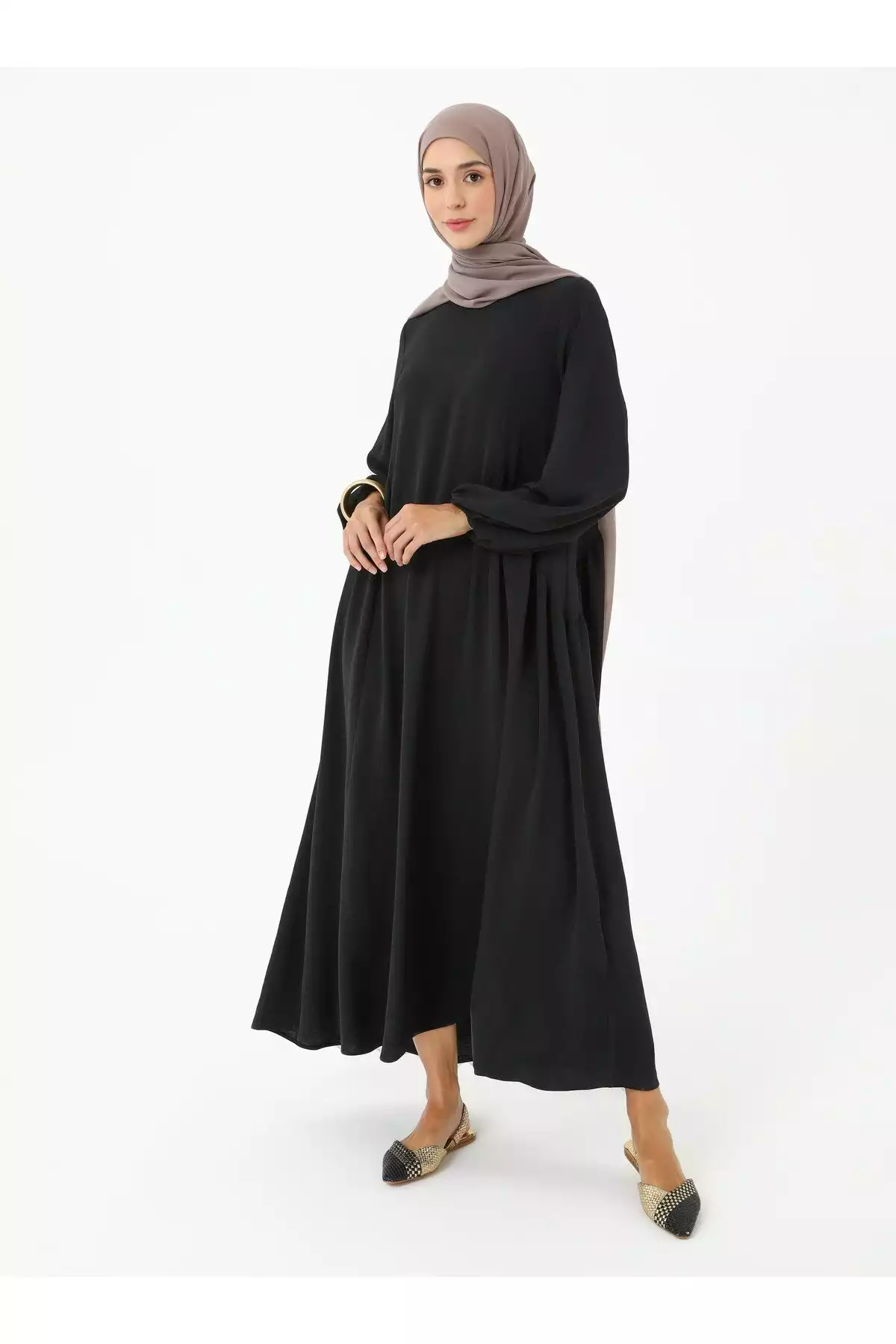 پیراهن برش گشاد طرحدار چیندار رفکا مشکی برند Refka کد 1753723330