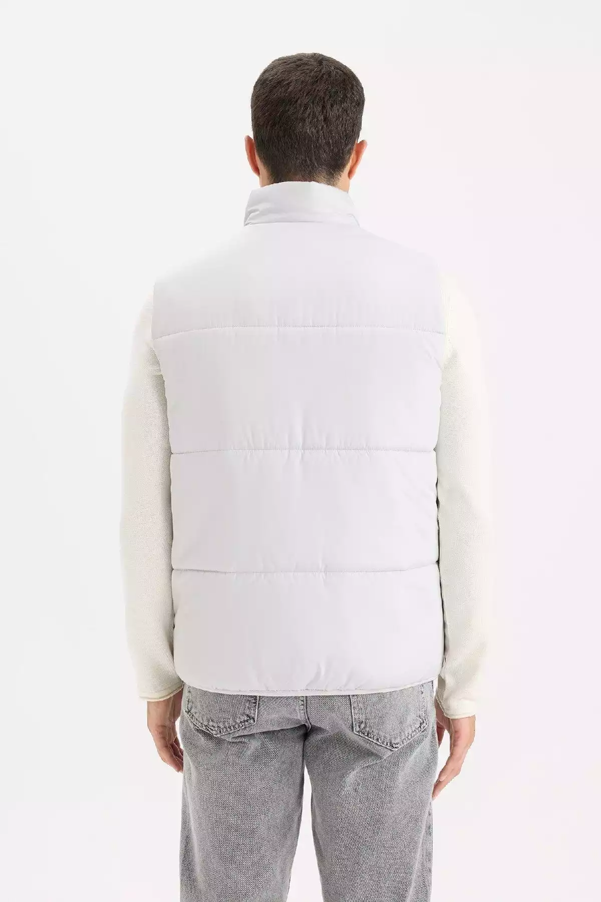 جلیقه متناسب پفدار یقه ایستاده زیپدار برند Defacto کد 1753320132