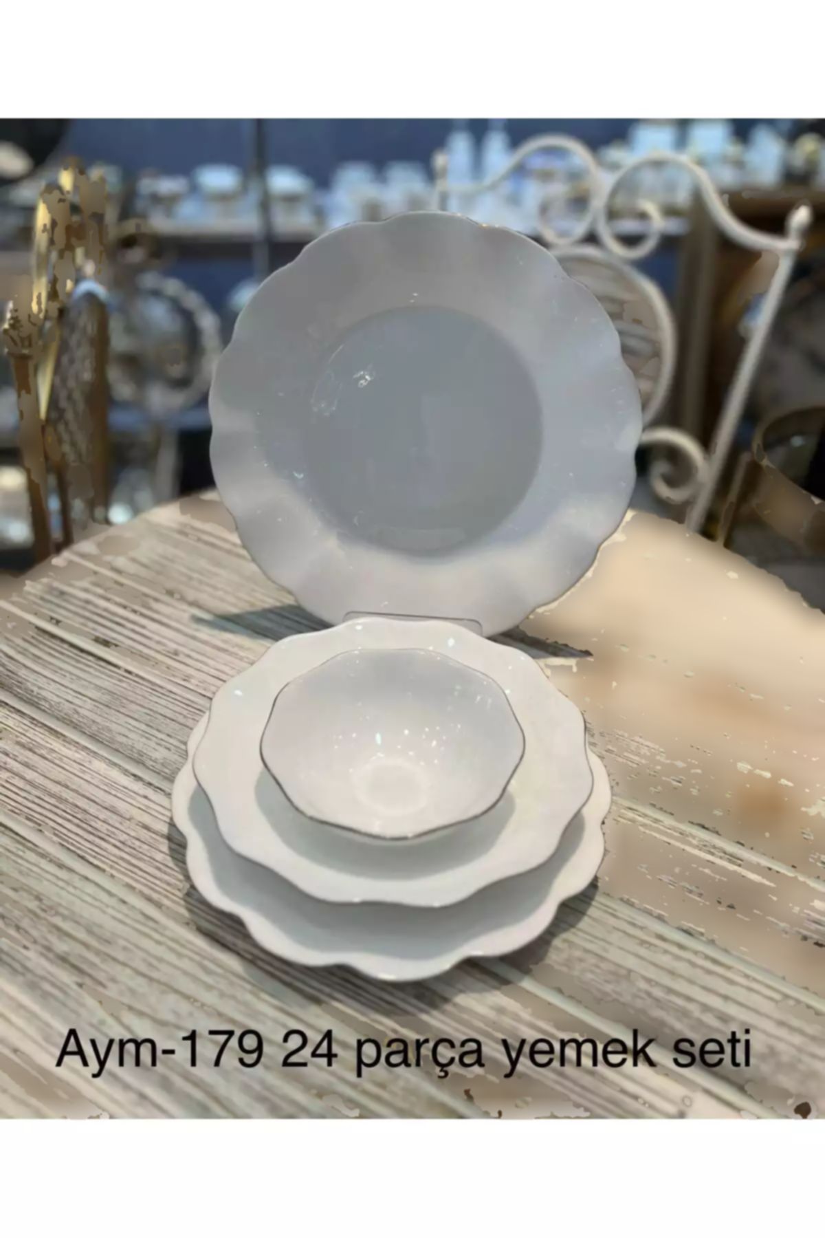 سرویس غذاخوری 24تکه 6نفره برند decovien کد 1753907529