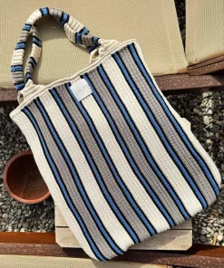 کیف دوشی بافتنی داخل آستردار دستی و راهراه چند رنگ زنانه برند CHUBA کد 1753690994