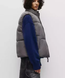 جلیقه پفدار برند Pull & Bear کد 1753320131