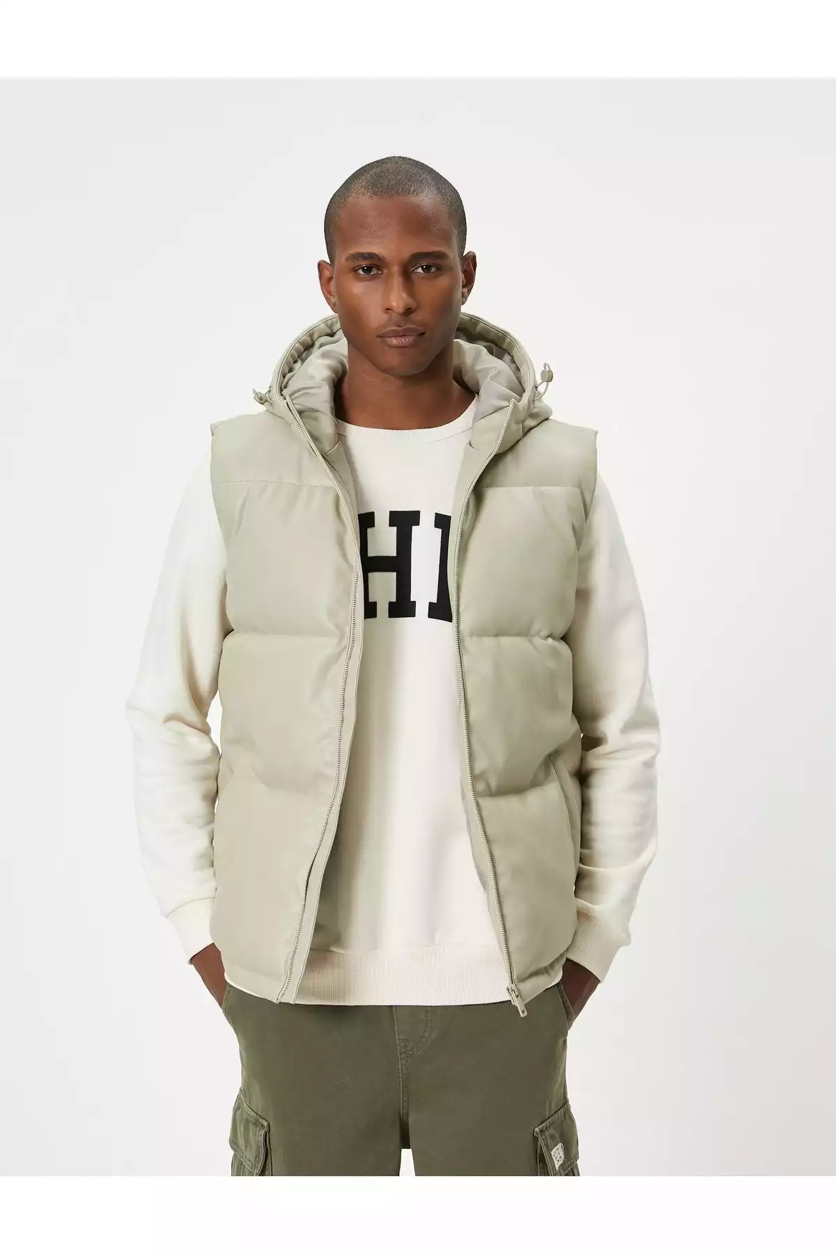 جلیقه جیب دار اسلیم فیت کلاهدار پفدار زیپدار برند Koton کد 1753305673