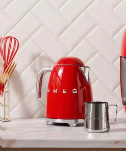 کتری قرمز یکدست سبک برند Smeg کد 1753490465