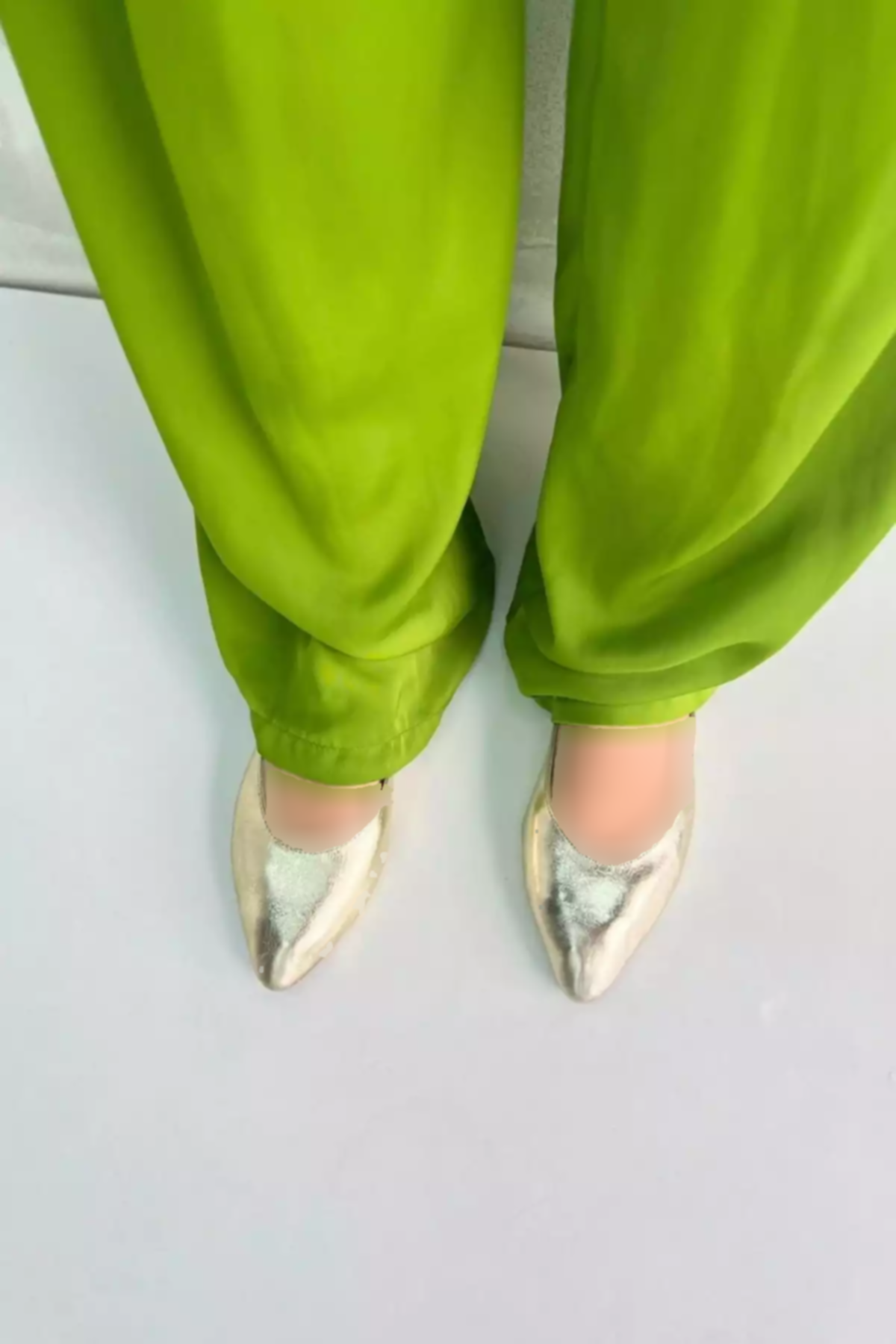 کفش عروسکی طلایی چرم هایکی برند inizio کد 1753713674