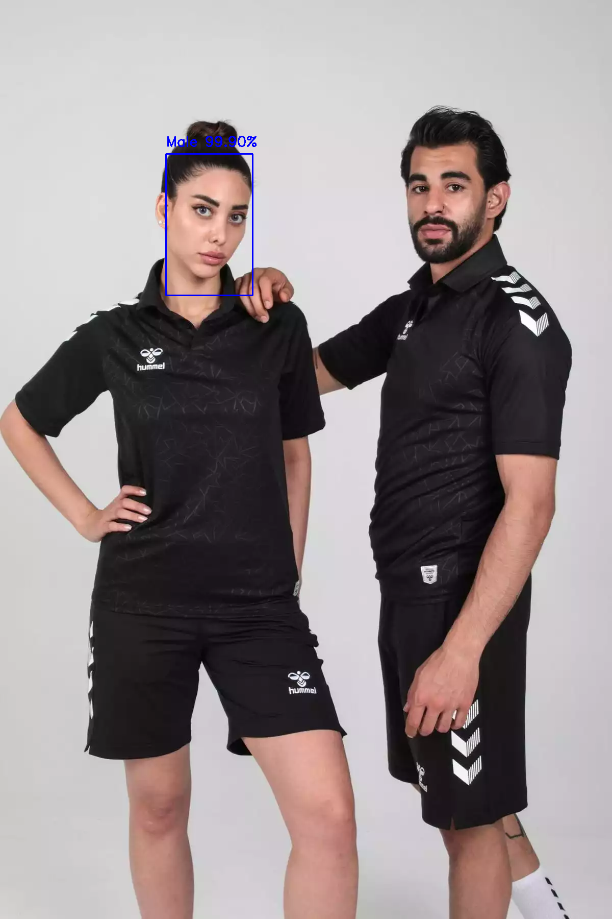 شورت جیب دار رویایی کمپ مشکی برند hummel کد 1753406468