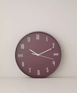 ساعت دیواری پلاستیکی زرشکی 30cm برند English Home کد 1753904473