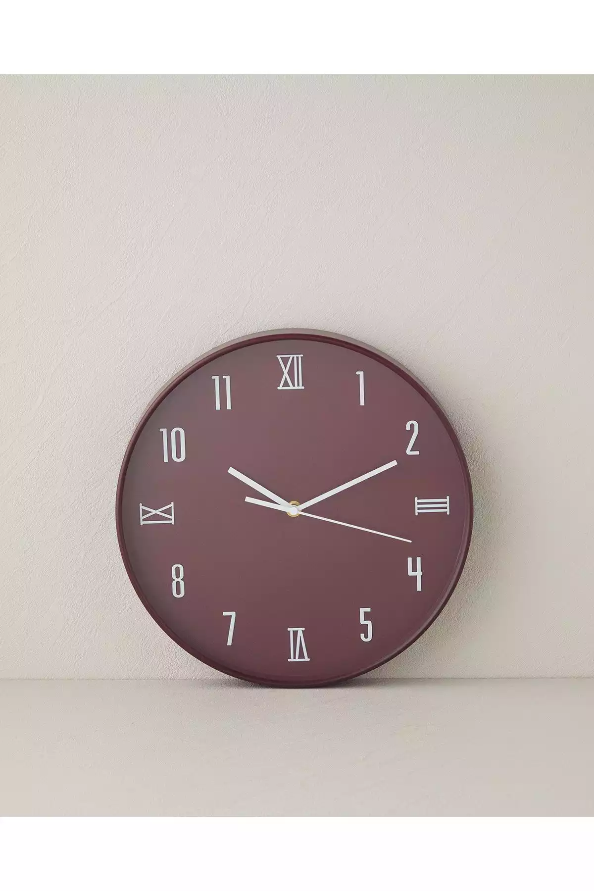 ساعت دیواری پلاستیکی زرشکی 30cm برند English Home کد 1753904473