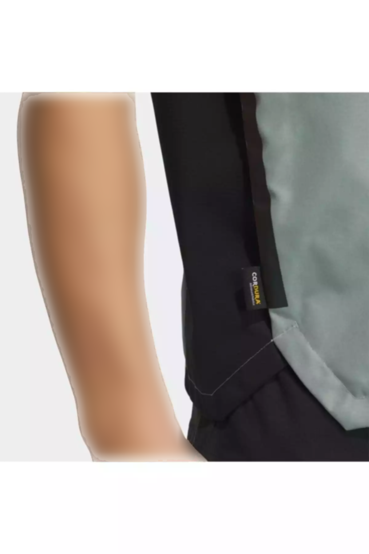 جلیقه مردانه محوطه برند adidas کد 1753270926