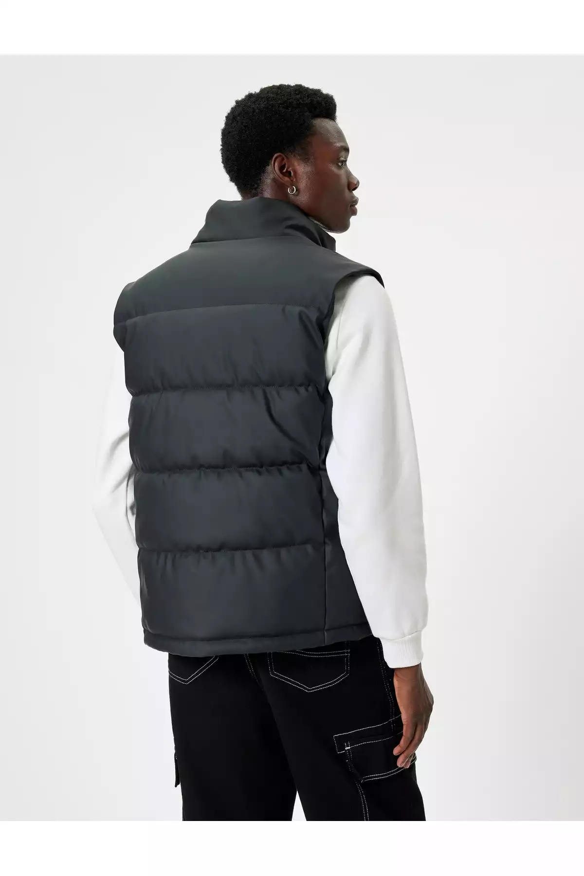 جلیقه اسلیم فیت یقه ایستاده پفدار برند Koton کد 1753278075