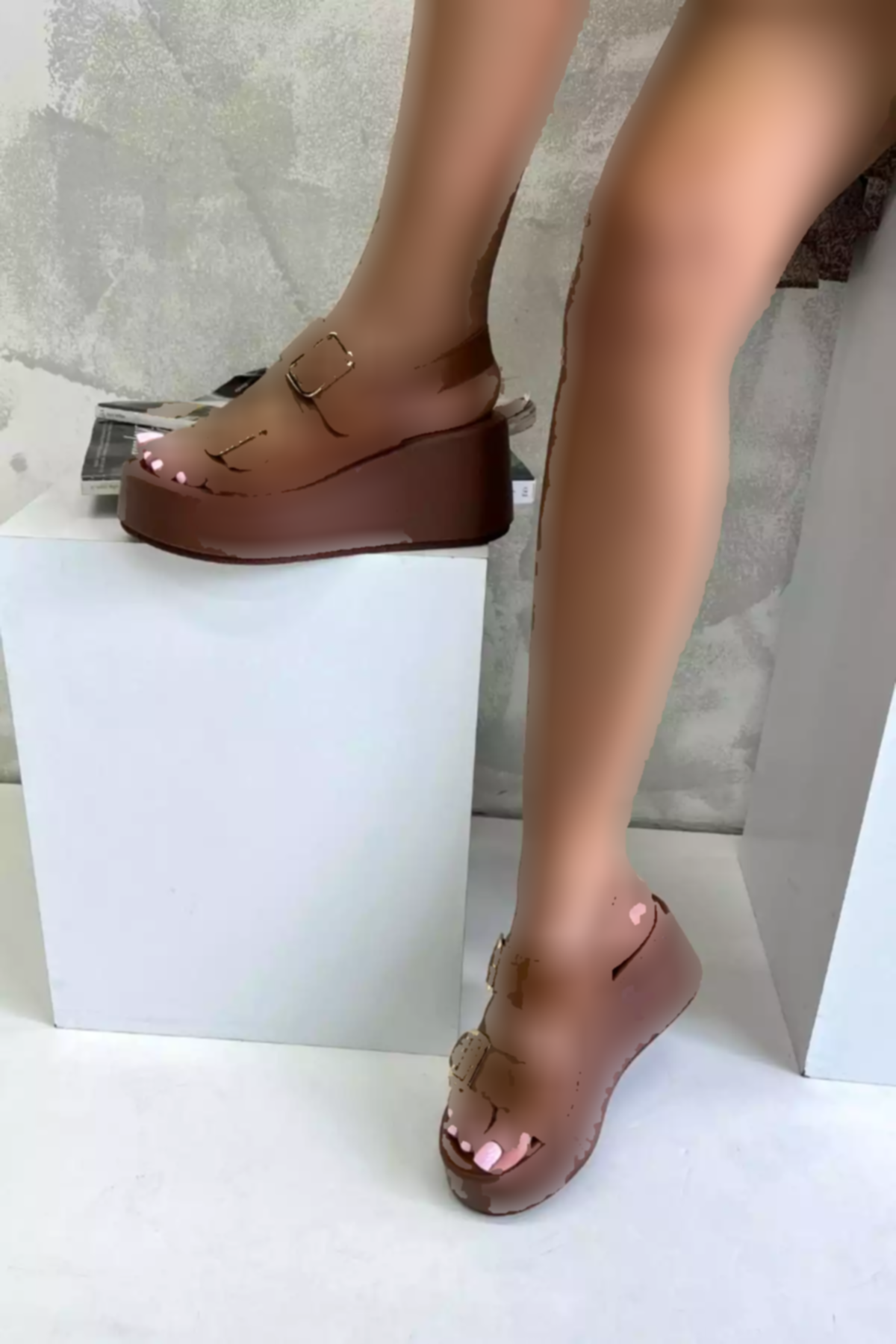 صندل لژدار شتری زنانه برند inizio کد 1753719063