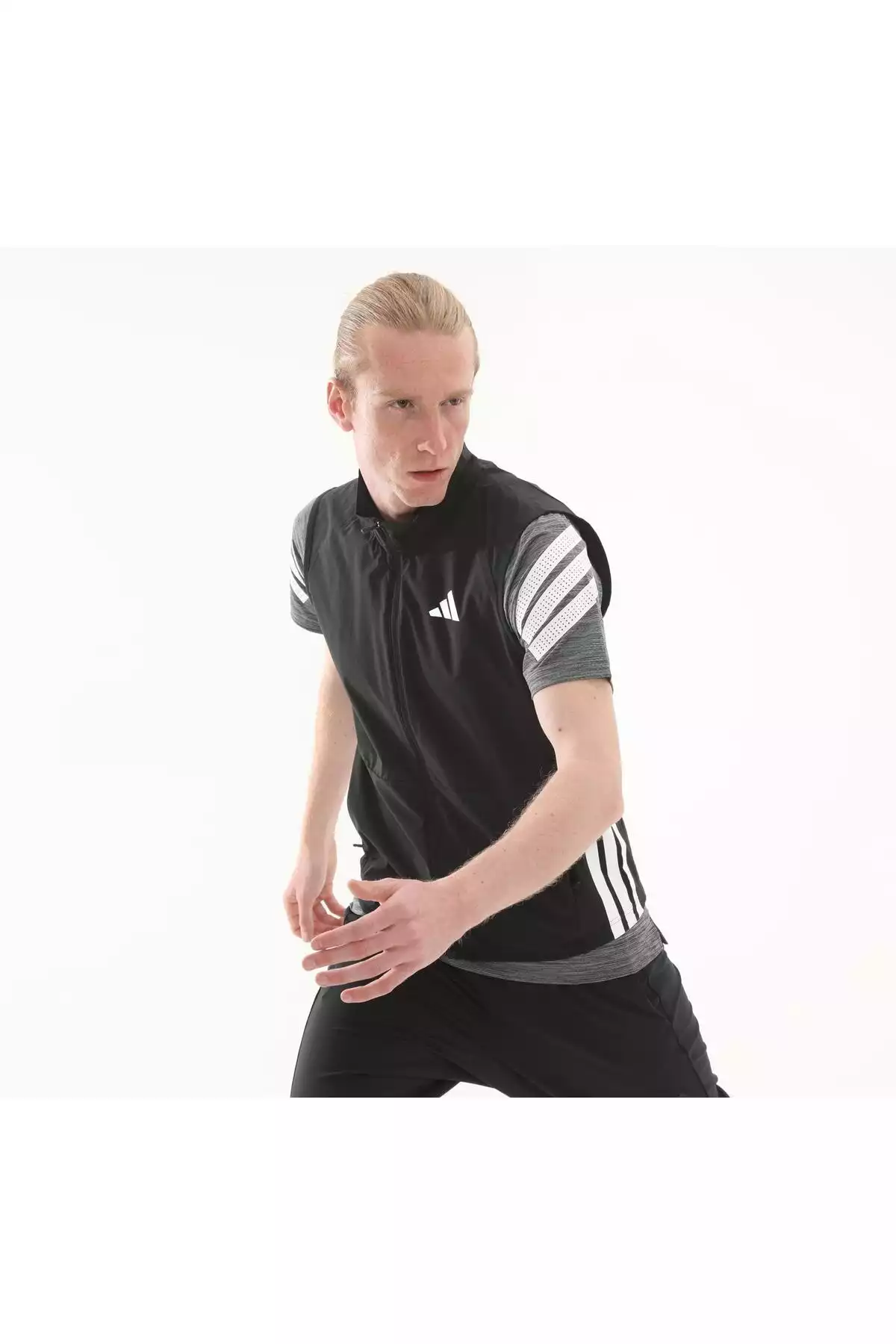 جلیقه مشکی مردانه m برند adidas کد 1753270928