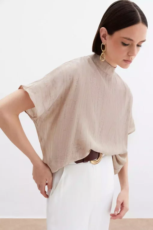 بلوز طرح‎دار بژ برند Sateen کد 1753368074