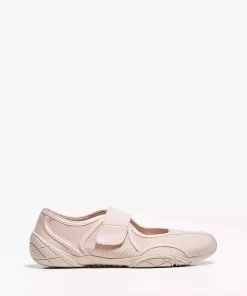 کفش تخت اسپرت برند Bershka کد 1753879273