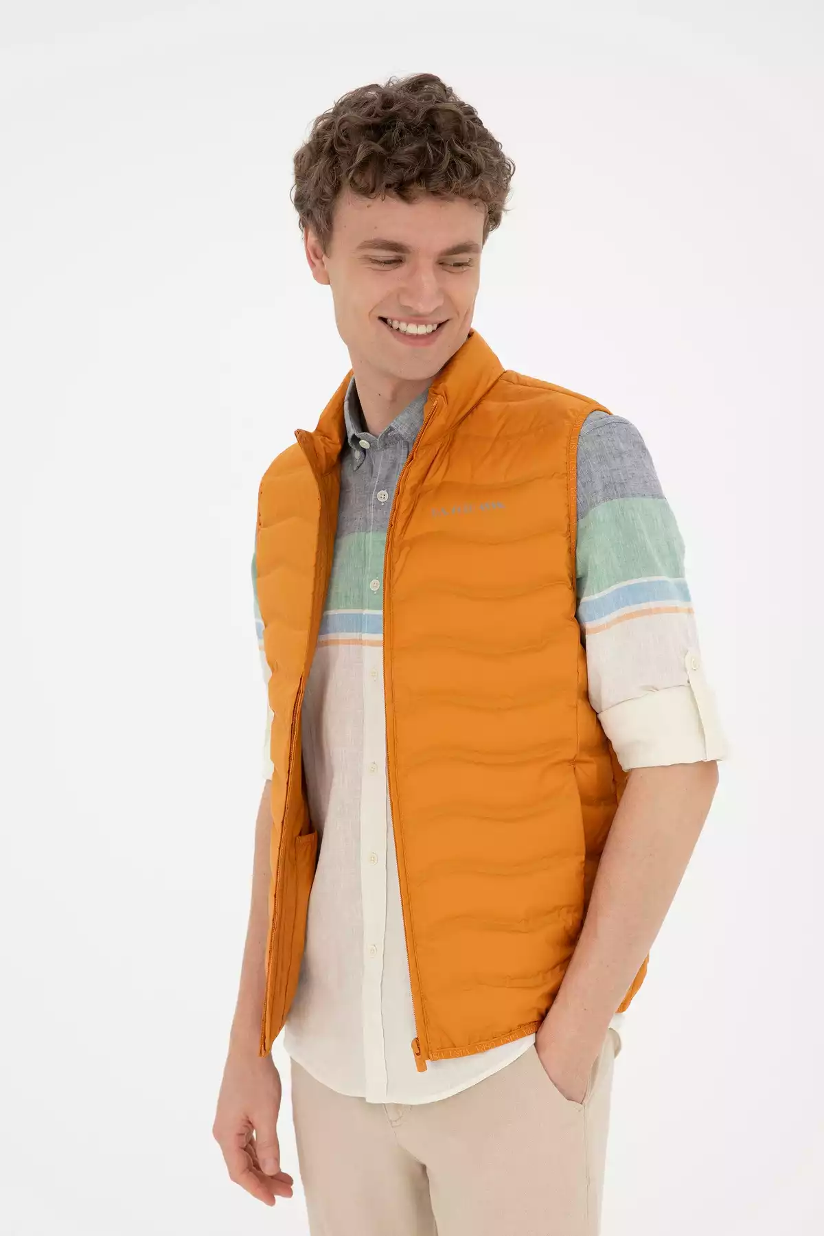 جلیقه آجری مردانه برند U.S. Polo Assn. کد 1753317678