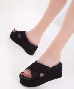 کفش لژ دار جیر زنانه مشکی برند SOHO کد 1753875671